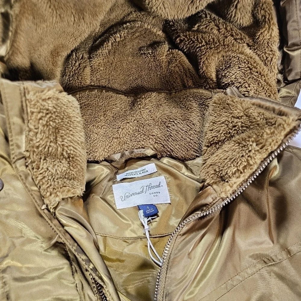 Universal Thread Women's Arctic Parka With Hood Green - Picture 4 of 9